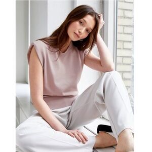 Babaton Sculpt Knit Shoulder Pad Top size Large  Aritzia